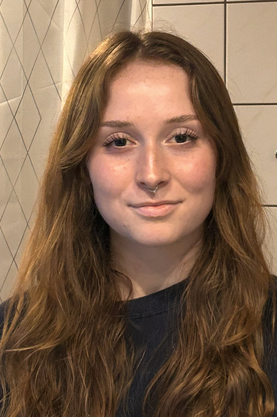 9daff62f-4aee-47be-a338-59199ab76dca (1)